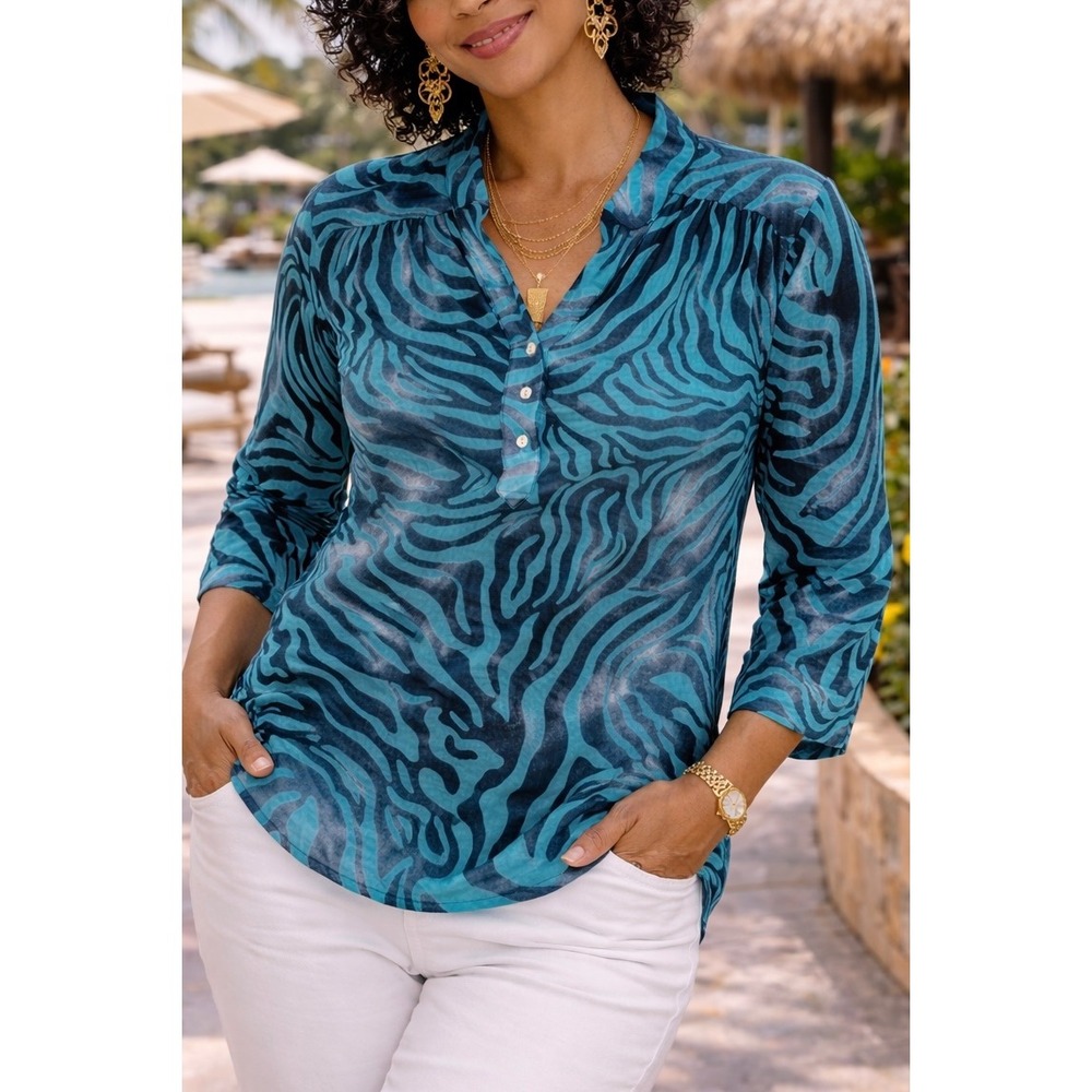 Chico's Womens Blouse Teal Size 2 Large Abstract Zebra Print Henley 3/4 Sleeve